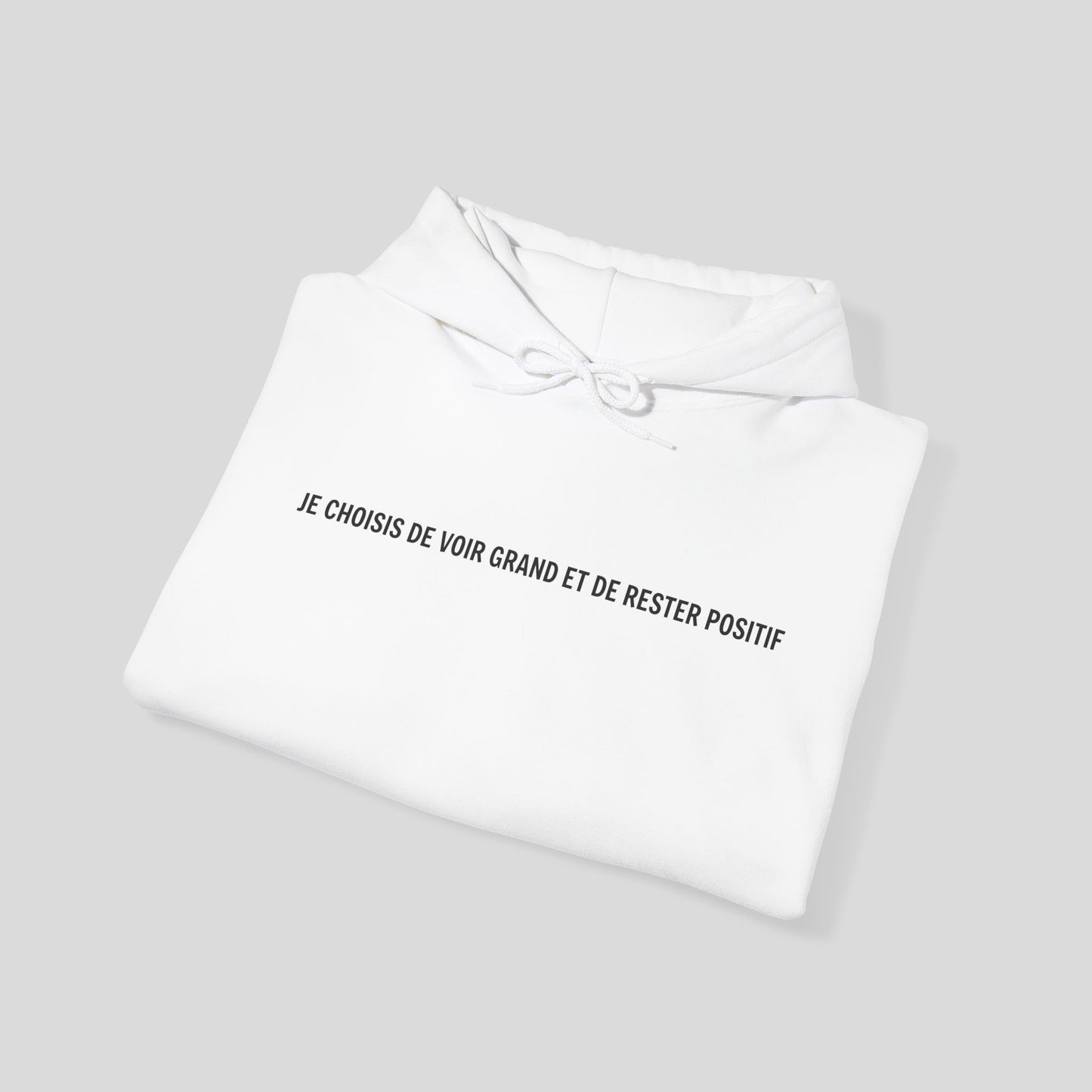 Hoodie : "Mode Visionnaire"